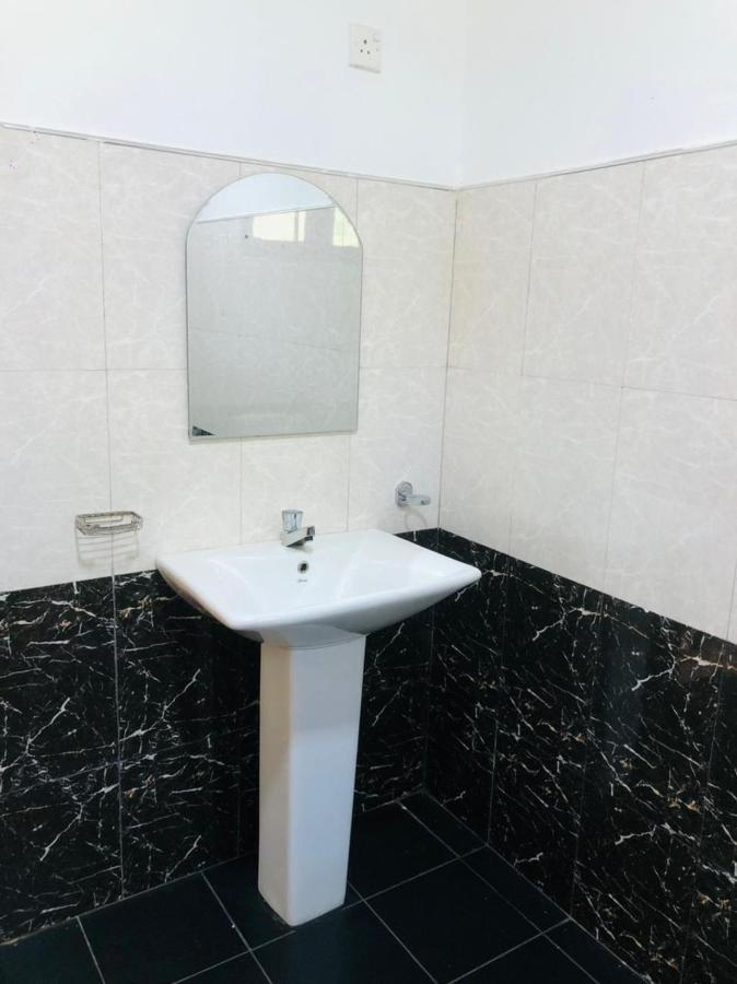 Thathsara Holiday Inn Sigirija Zewnętrze zdjęcie